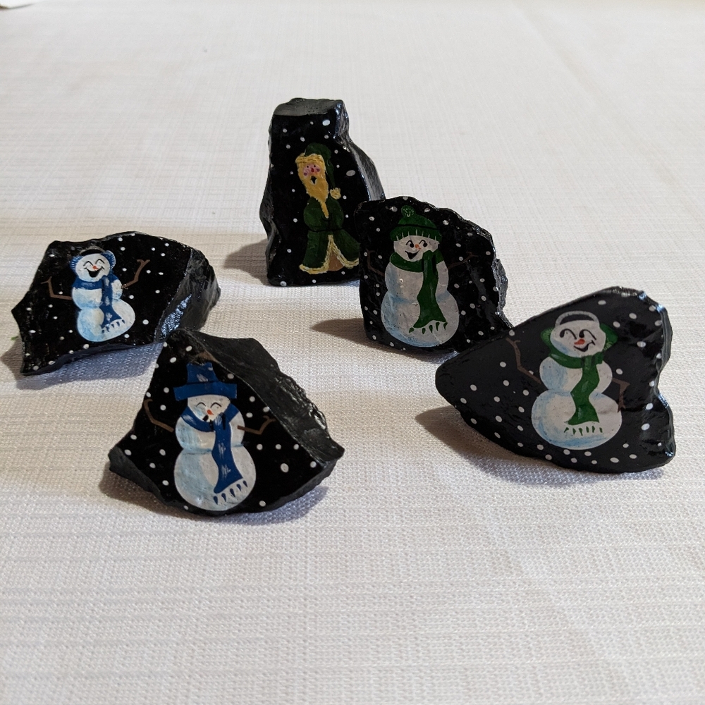 Lump Of Coal Hand painted Lot Of 5 Signed M Glass  Stone Folk Art snowman santa